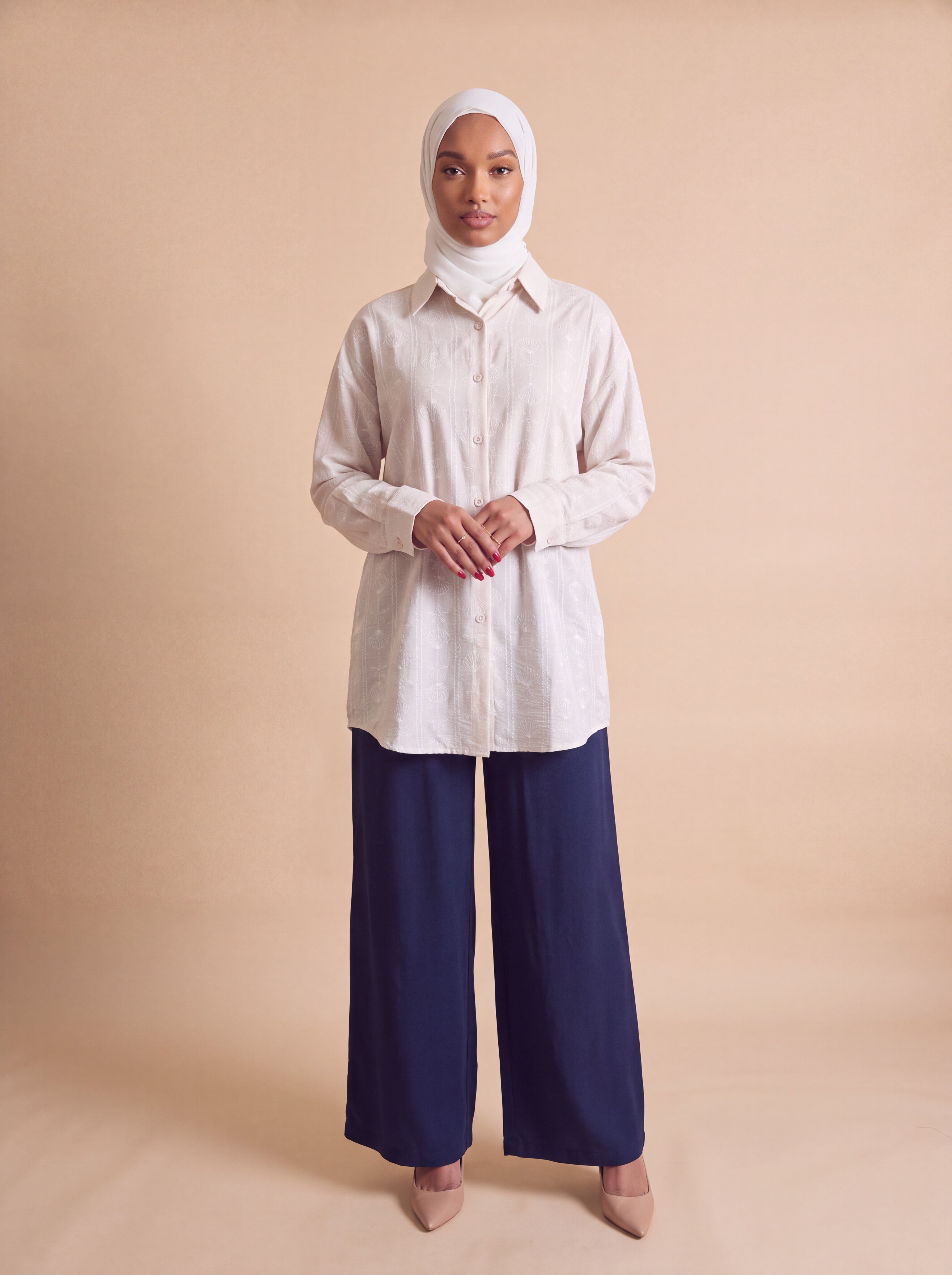 Cream navy patterned 2-piece set, front view