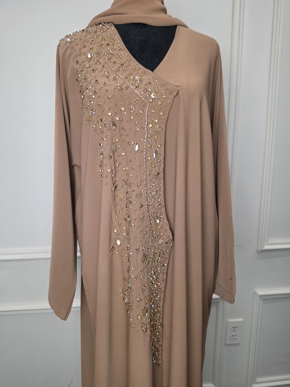 Dahab Abaya - champagne beige side view showing open front and long sleeve