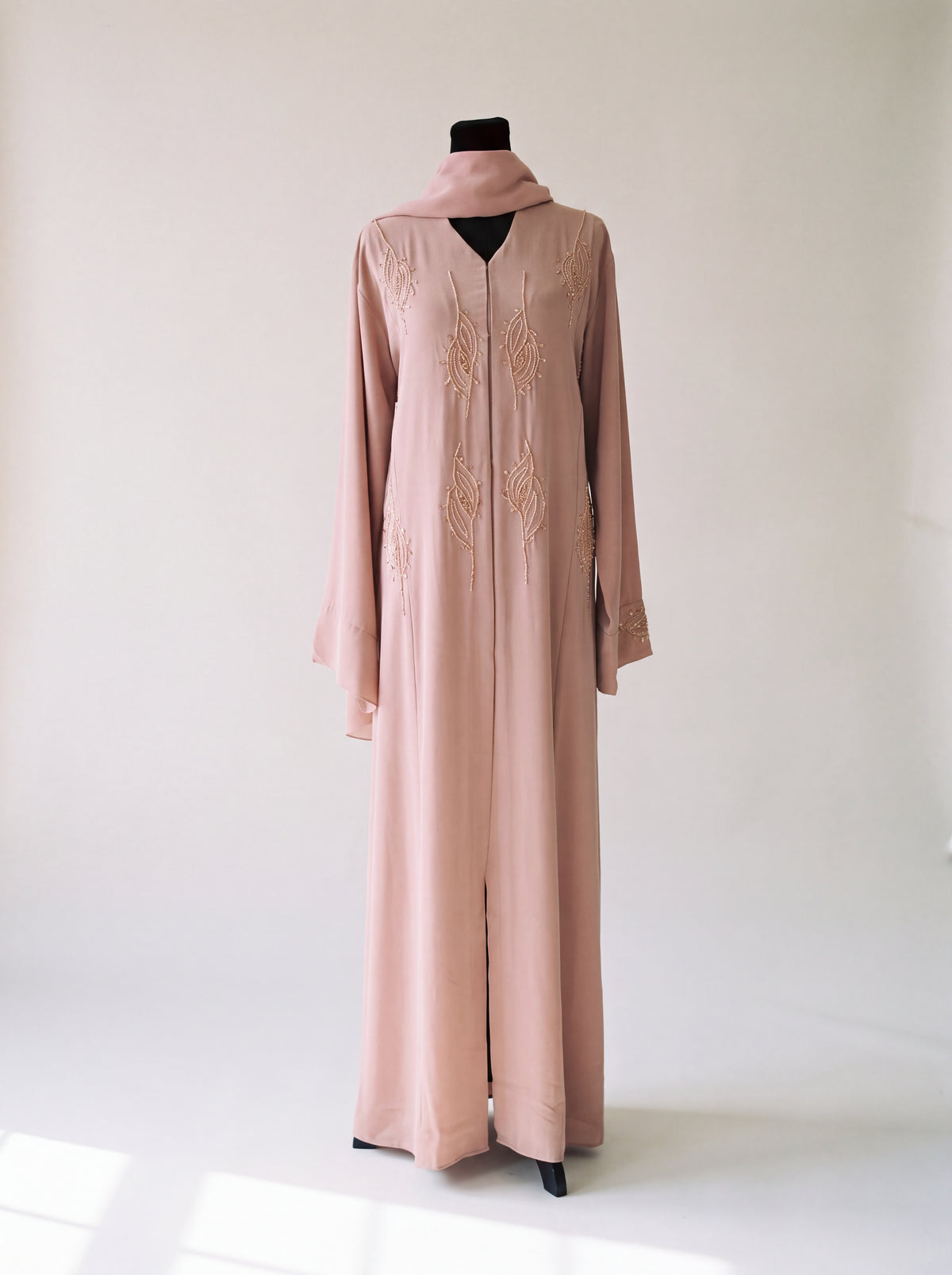 Dalal Abaya - Dusty Blush front view with long sleeve