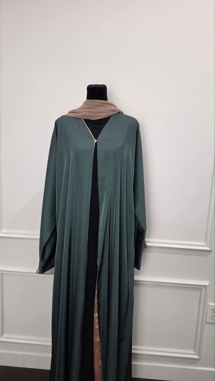 Raya Abaya - Mocha Rose sleeve detail