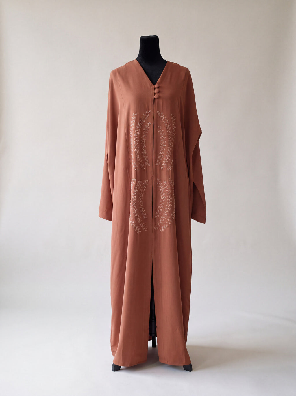 Sahara Abaya - desert rust side view showing open front and long sleeve